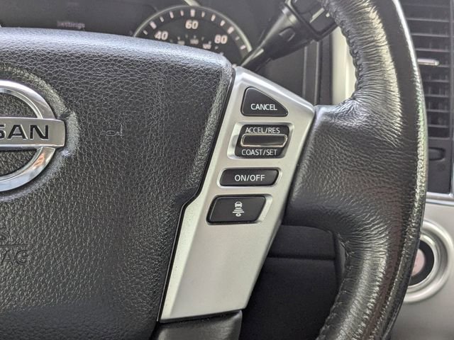 Used 2021 Nissan Titan SV w/ SV Convenience Package image 32