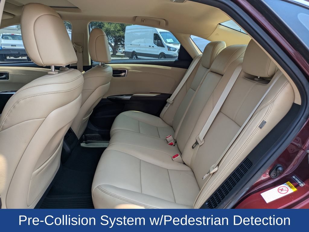 Used 2018 Toyota Avalon XLE Premium FWD image 15