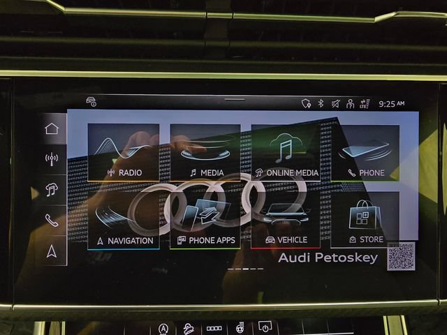 New 2026 Audi SQ8 Premium Plus AWD/4WD image 19