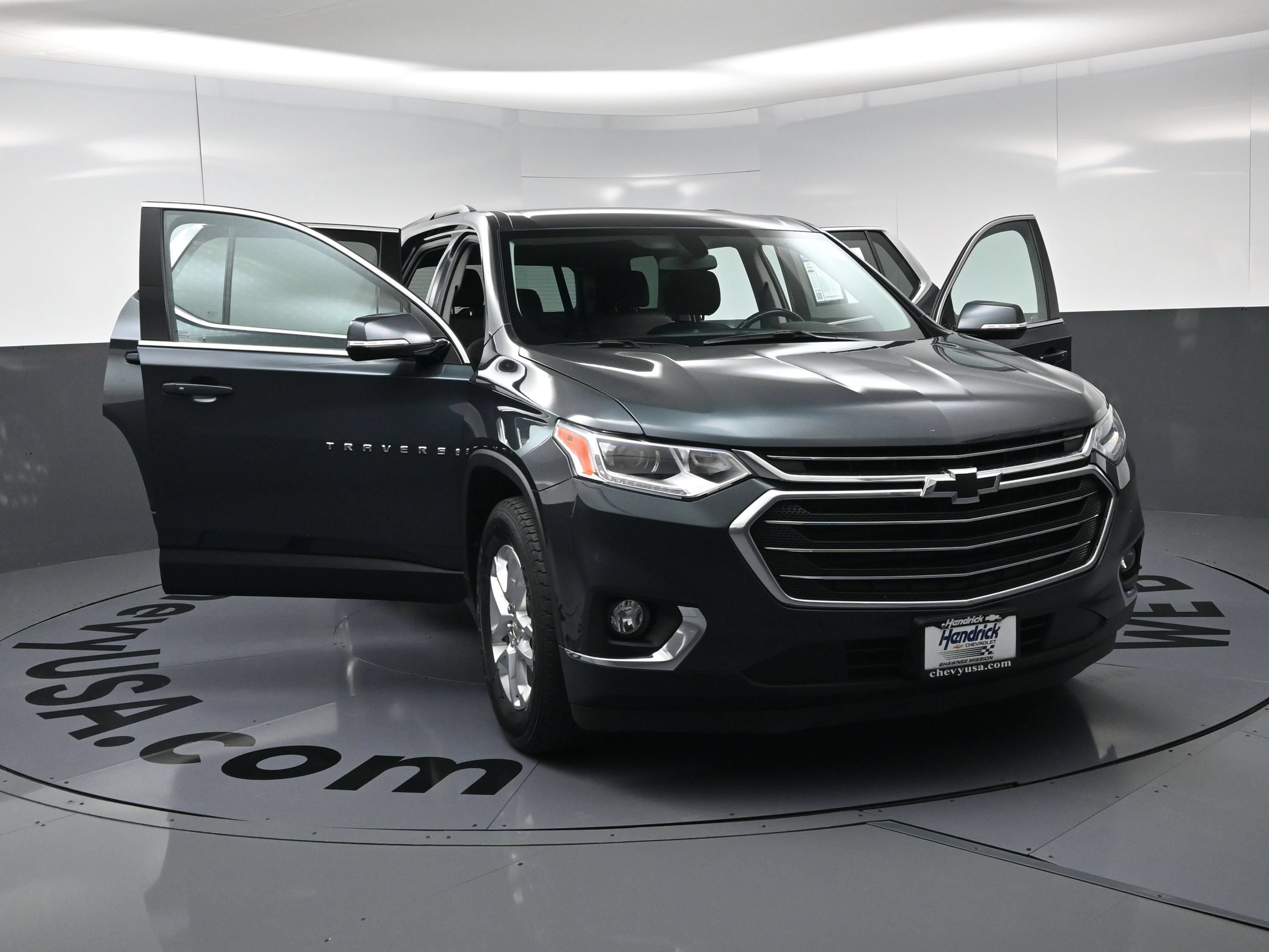 Used 2019 Chevrolet Traverse LT FWD image 23