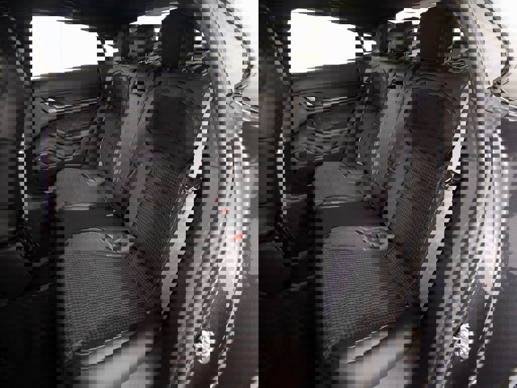 New 2026 Porsche Taycan 4S image 32