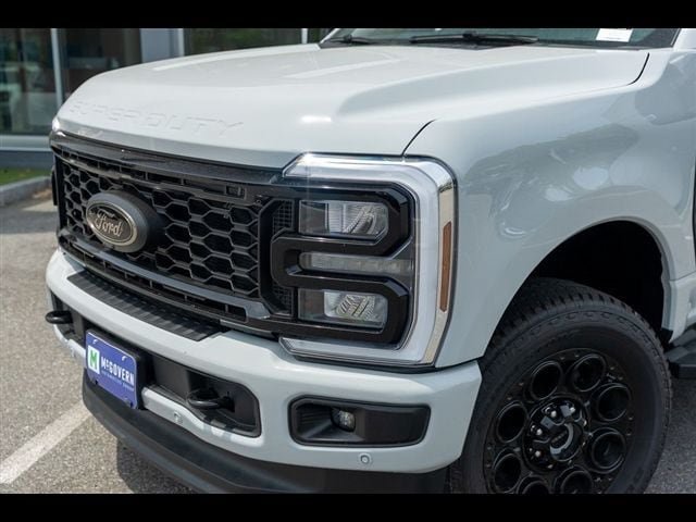 New 2026 Ford F250 Lariat w/ Black Appearance Package AWD/4WD image 45