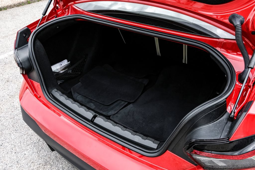 Used 2024 BMW 230i Coupe w/ Premium Package RWD image 49