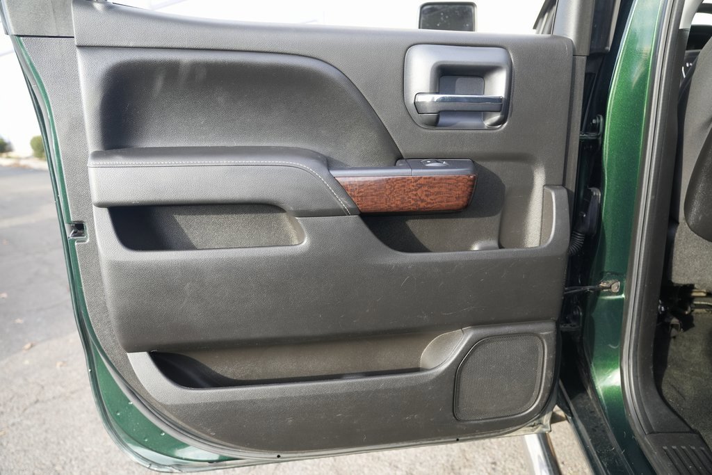 Used 2015 GMC Sierra 2500 SLE w/ SLE Preferred Package image 26