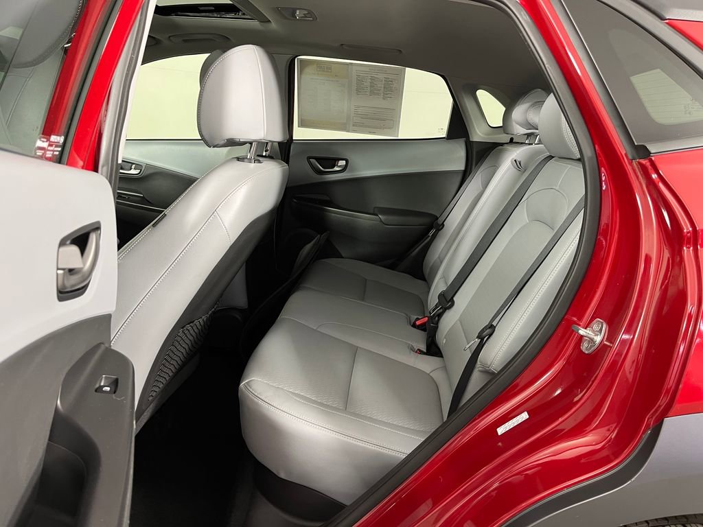 Used 2021 Hyundai Kona Ultimate w/ Cargo Package AWD/4WD image 12