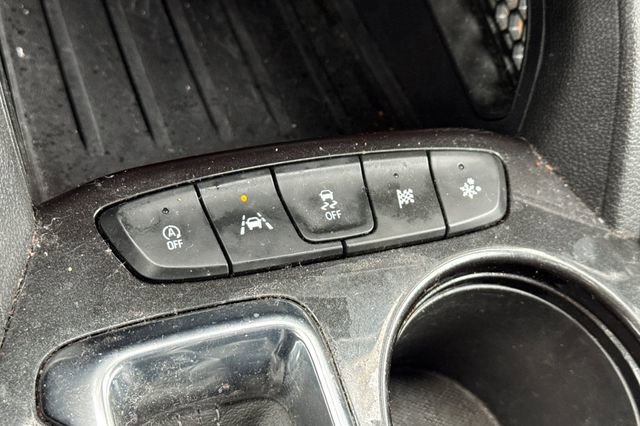 Used 2023 Chevrolet TrailBlazer ACTIV image 31