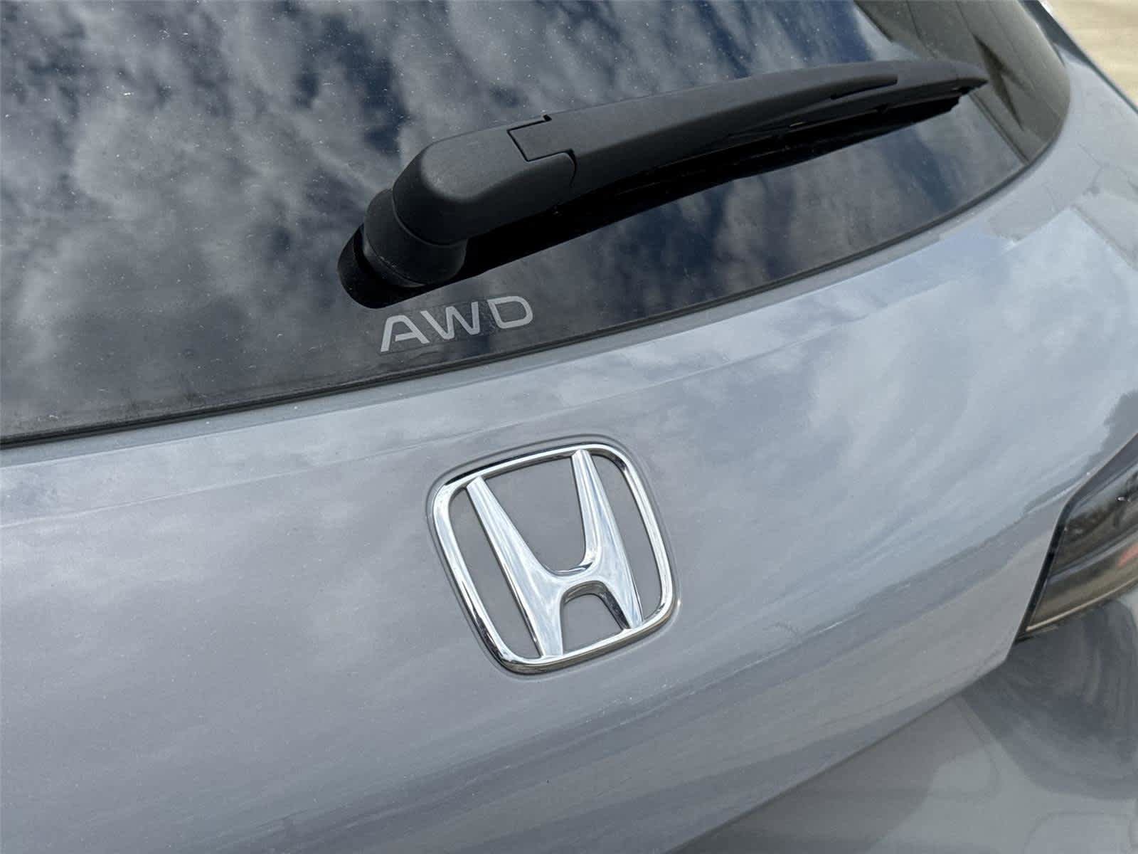 Used 2024 Honda HR-V Sport image 10