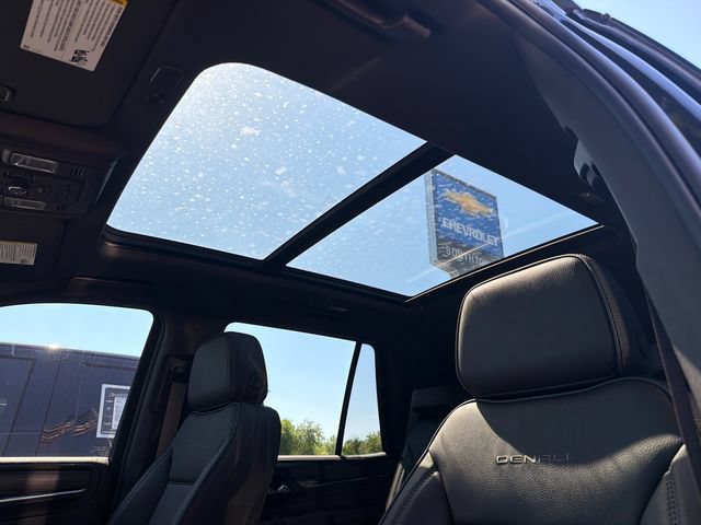Used 2024 GMC Yukon Denali AWD/4WD image 33