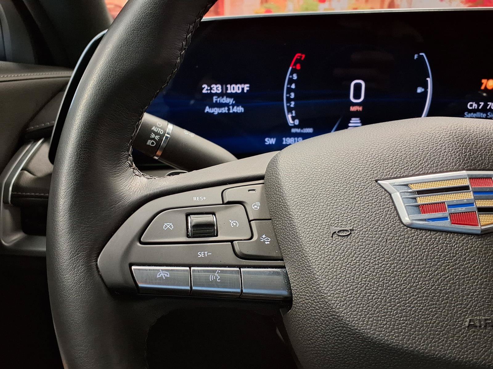 Certified 2024 Cadillac XT4 Premium Luxury w/ Technology Package FWD image 27