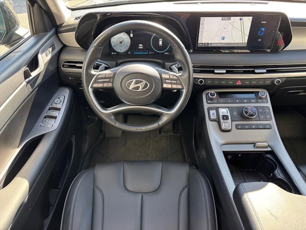 Used 2024 Hyundai Palisade SEL image 15