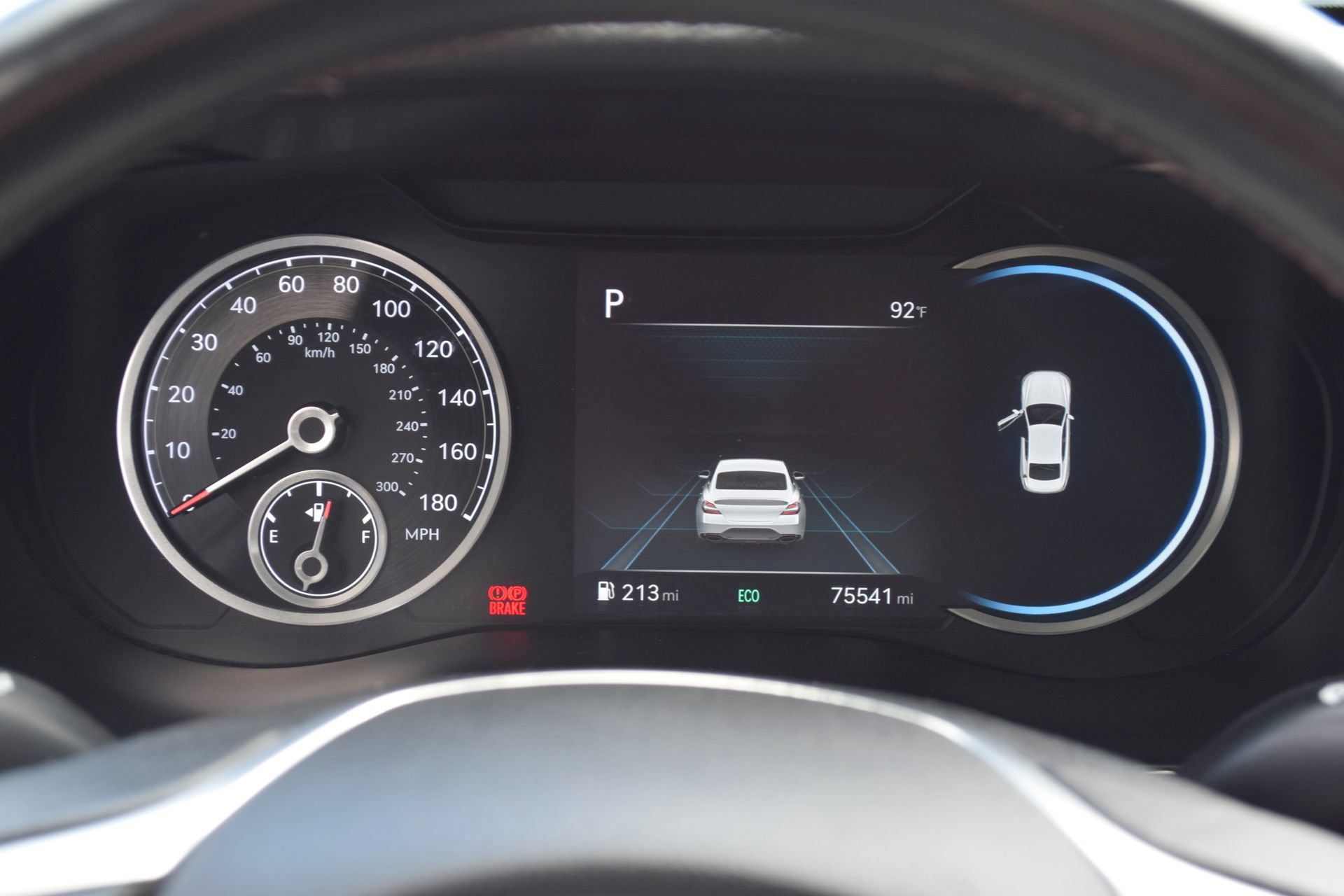 Used 2022 Genesis G70 3.3T Launch Edition RWD image 9