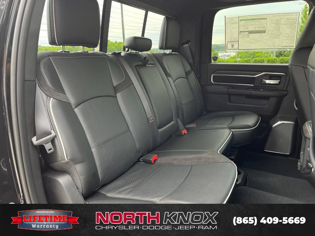 New 2026 RAM 2500 Laramie AWD/4WD image 26