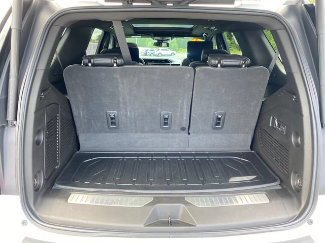 Used 2023 GMC Yukon Denali w/ LPO, Floor Liner Package AWD/4WD image 24