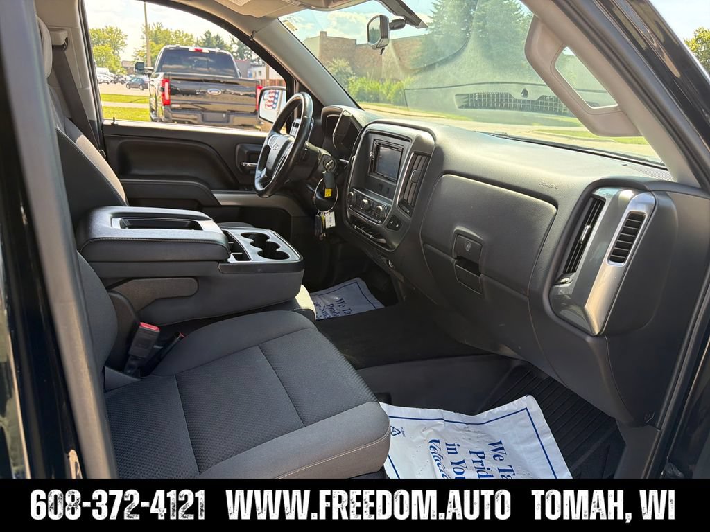 Used 2017 Chevrolet Silverado 1500 LT w/ All Star Edition AWD/4WD image 34