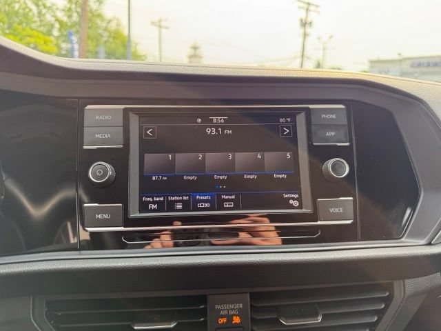 Used 2024 Volkswagen Jetta SE FWD image 34
