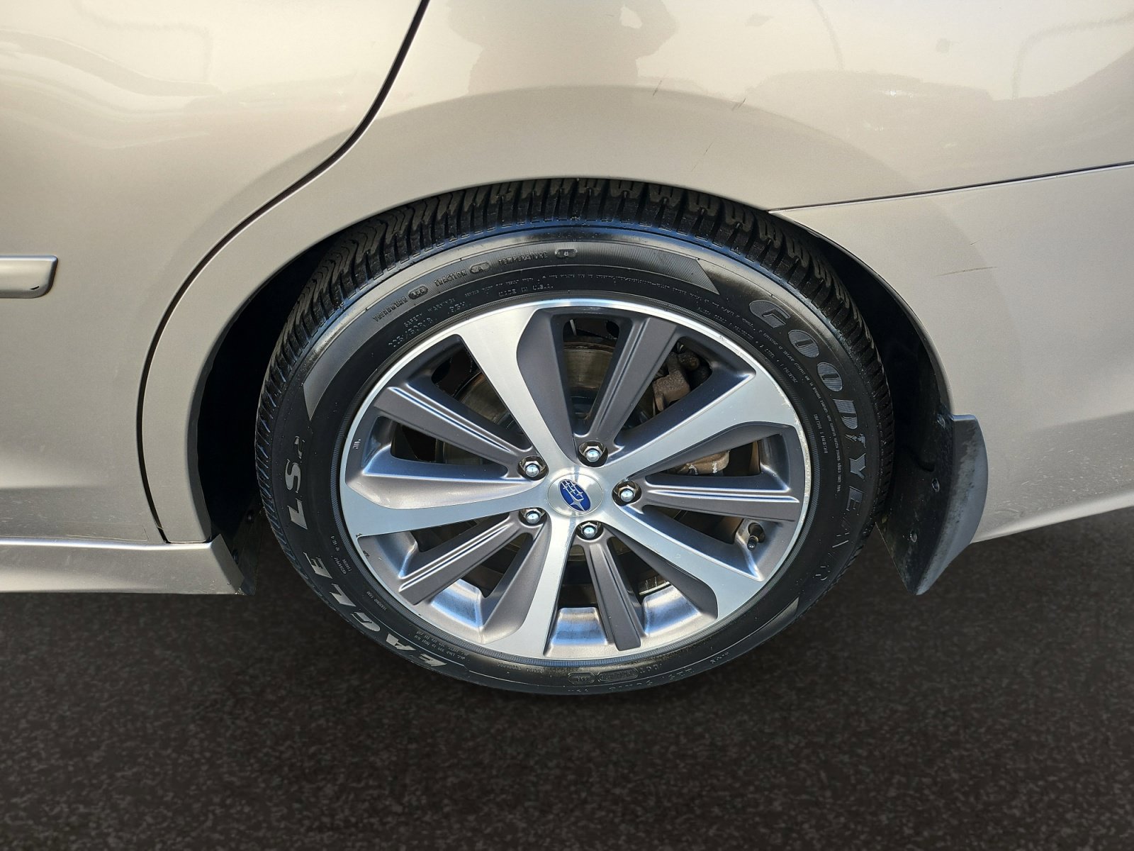 Used 2016 Subaru Legacy 2.5i Limited AWD/4WD image 45