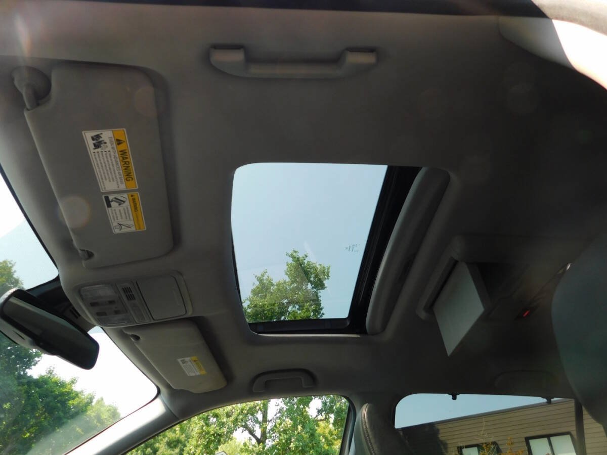 Used 2016 Honda Pilot Touring image 20