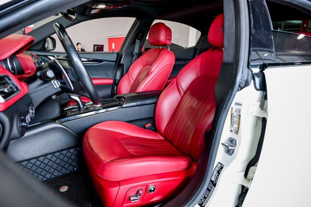 Used 2022 Maserati Ghibli Modena image 16