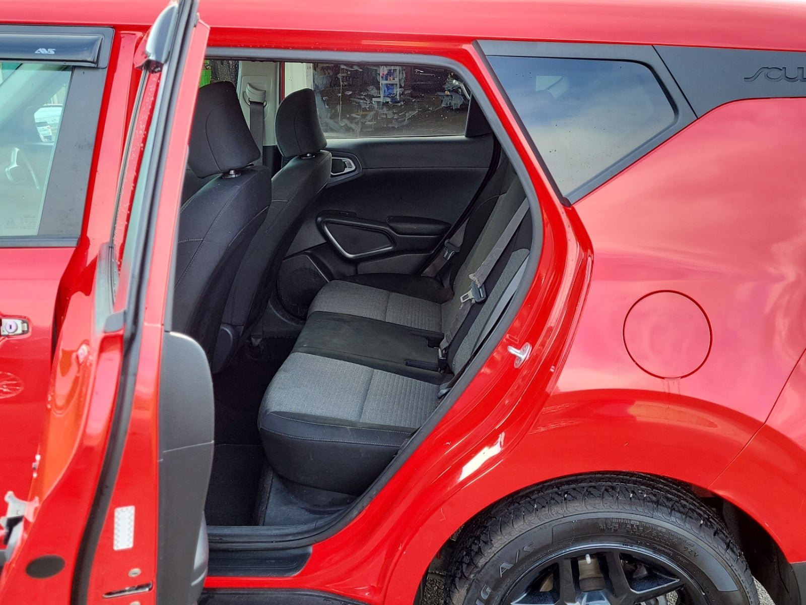 Used 2020 Kia Soul S image 14