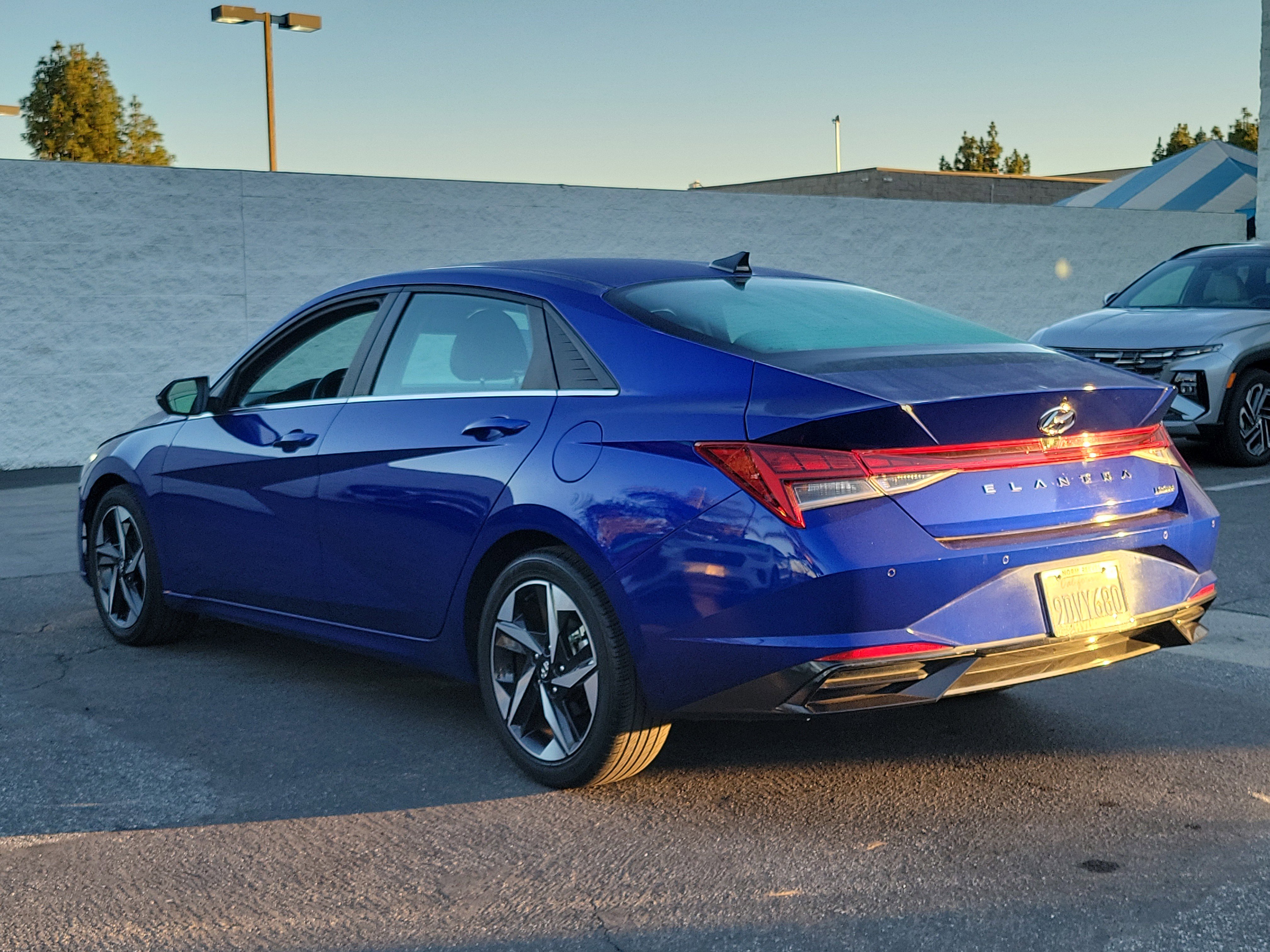 Certified 2023 Hyundai Elantra Limited image 28