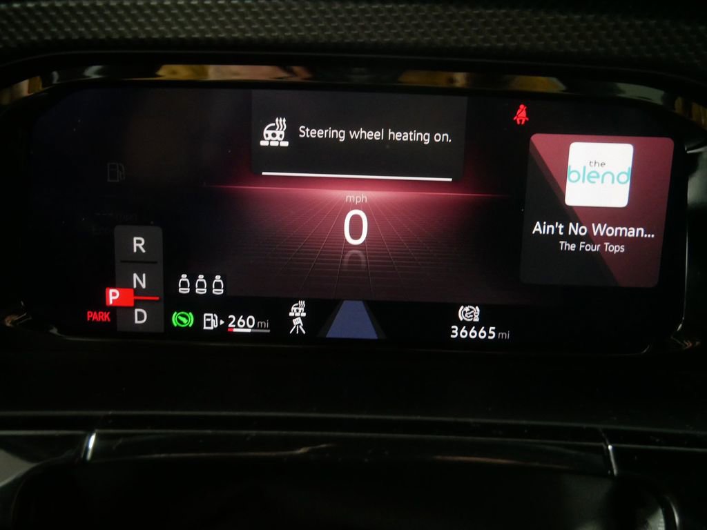 Used 2024 Volkswagen Atlas Cross Sport SEL R-Line image 31