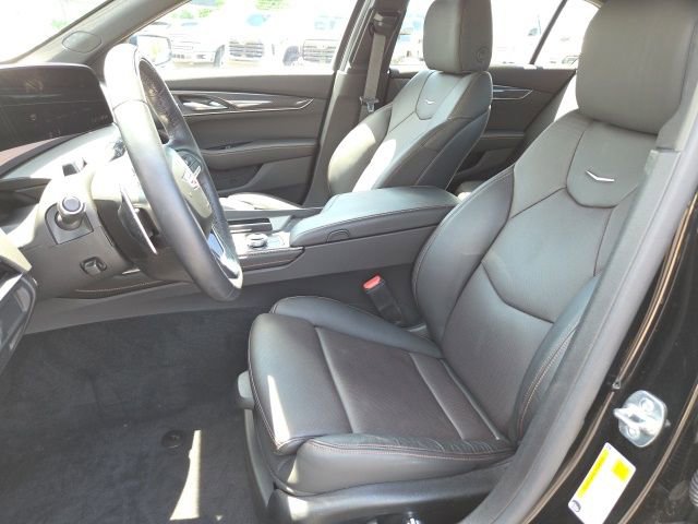 Used 2025 Cadillac CT5 Sport w/ Sun And Sound Package AWD/4WD image 9