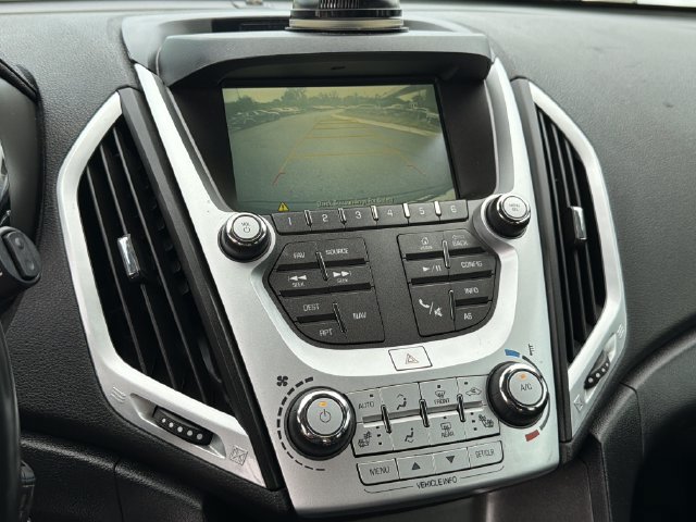 Used 2017 GMC Terrain SLT w/ Open Road Package FWD image 32