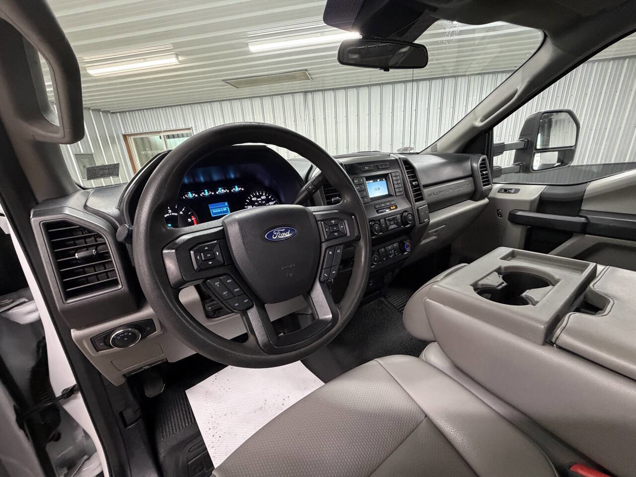 Used 2020 Ford F450 XL w/ Power Equipment Group image 35