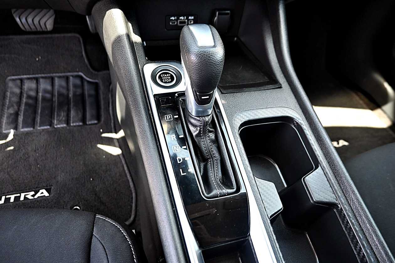 Used 2020 Nissan Sentra SV w/ Electronics Package FWD image 21