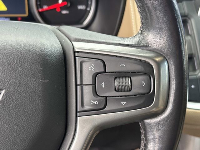 Used 2021 Chevrolet Suburban Premier w/ Premium Package image 30