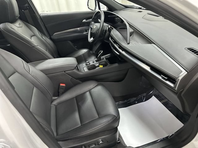 Certified 2024 Cadillac XT4 Premium Luxury w/ Cold Weather Package AWD/4WD image 19