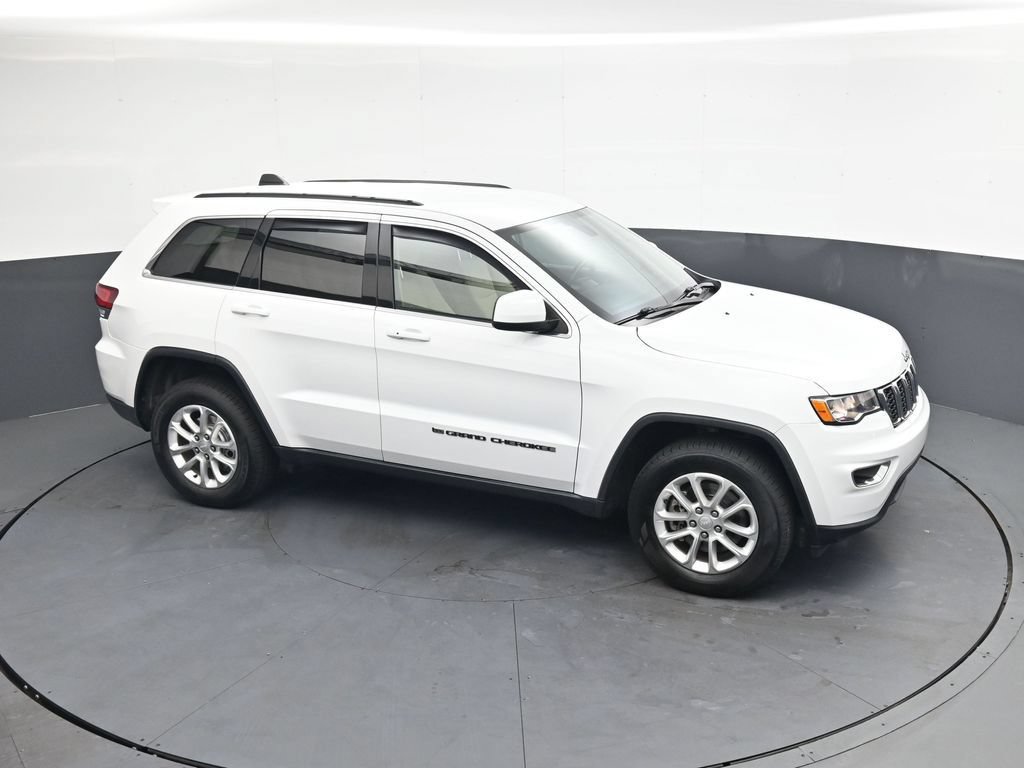 Used 2022 Jeep Grand Cherokee Laredo E AWD/4WD image 33