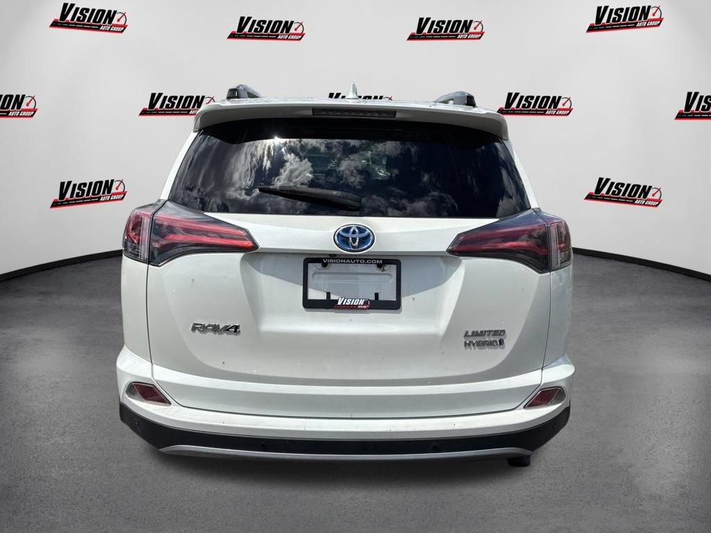 Used 2018 Toyota RAV4 Limited w/ Advanced Technology Package AWD/4WD image 3