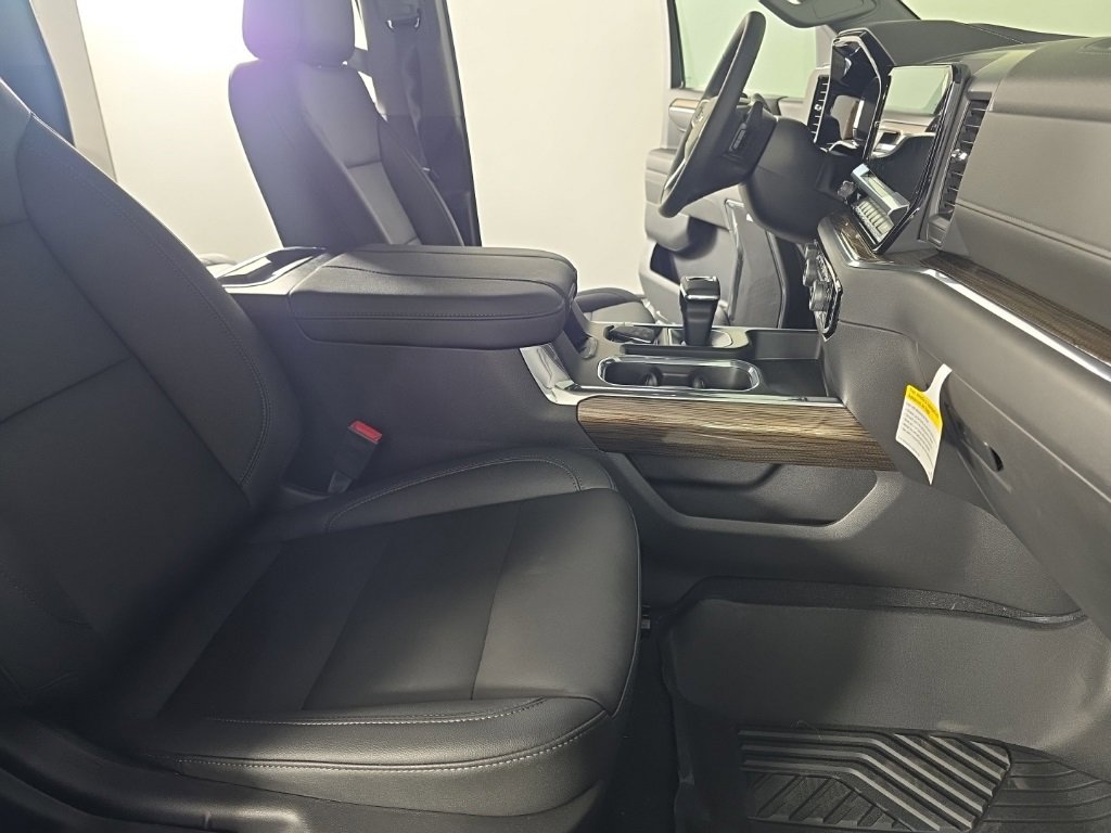 New 2025 Chevrolet Silverado 1500 RST w/ RST All Star Premium Package image 40