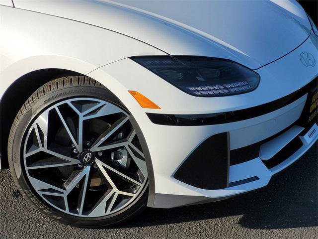 New 2025 Hyundai Ioniq 6 SEL image 3
