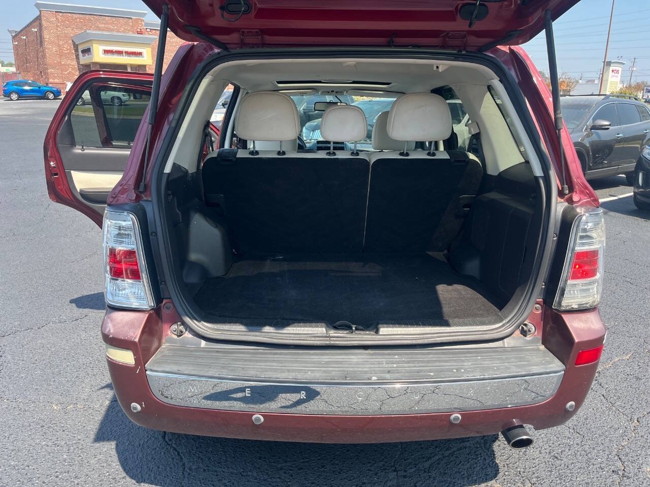 Used 2010 Mercury Mariner Premier FWD image 21