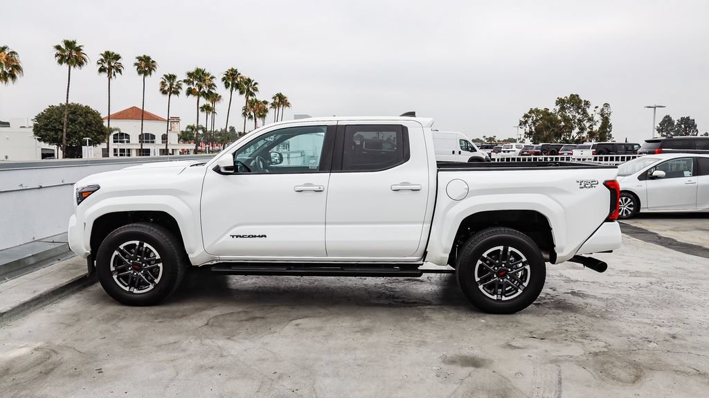 Used 2025 Toyota Tacoma TRD Sport RWD image 14