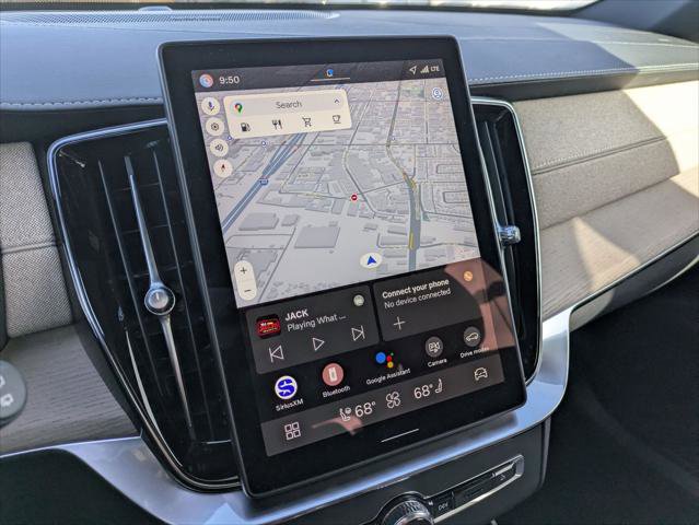 New 2026 Volvo XC90 B6 Plus w/ Protection Package Premier image 9