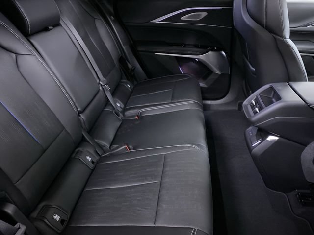 New 2025 Cadillac Lyriq Sport AWD/4WD image 29