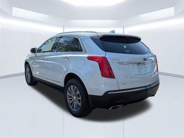 Used 2017 Cadillac XT5 Luxury w/ Driver Awareness Package AWD/4WD image 6