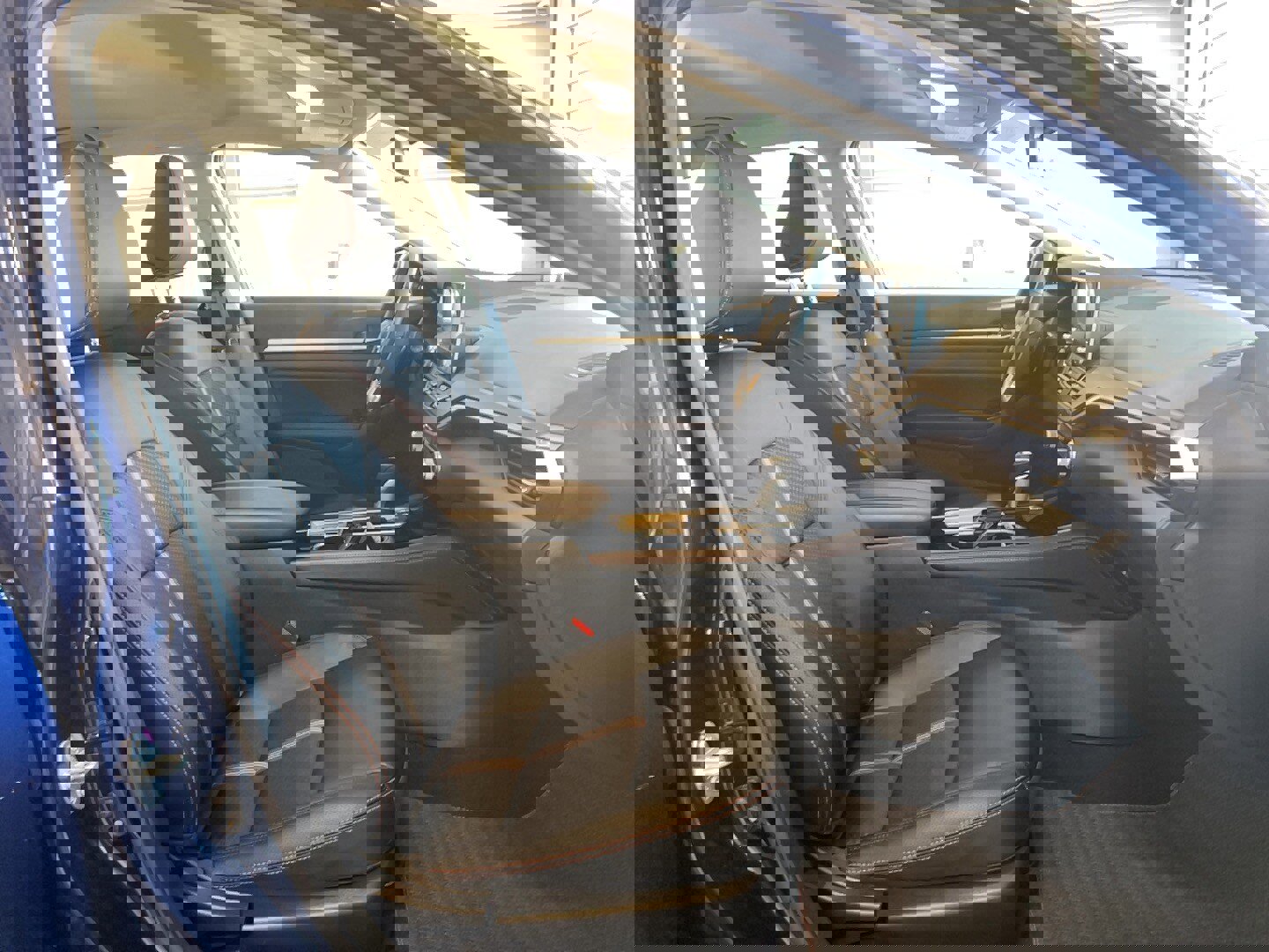 Used 2024 Nissan Altima 2.5 SR image 14