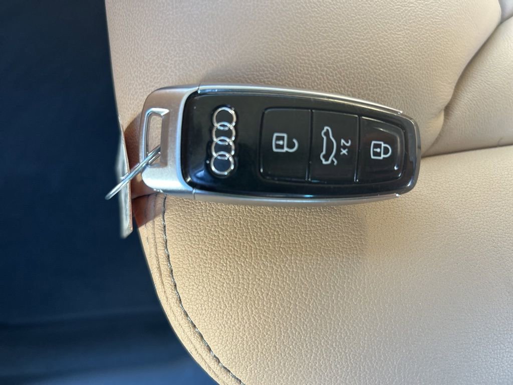 Used 2025 Audi Q7 3.0T Premium Plus image 30
