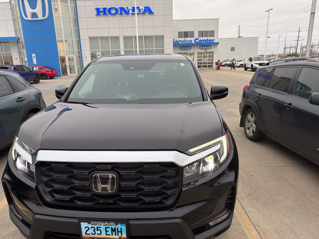 Used 2024 Honda Passport EX-L image 10