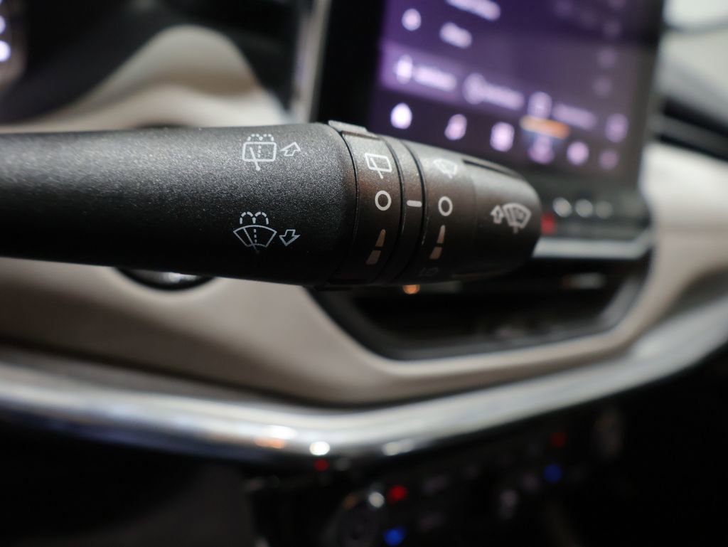 Certified 2022 Jeep Compass Limited w/ Sun and Sound Group image 37