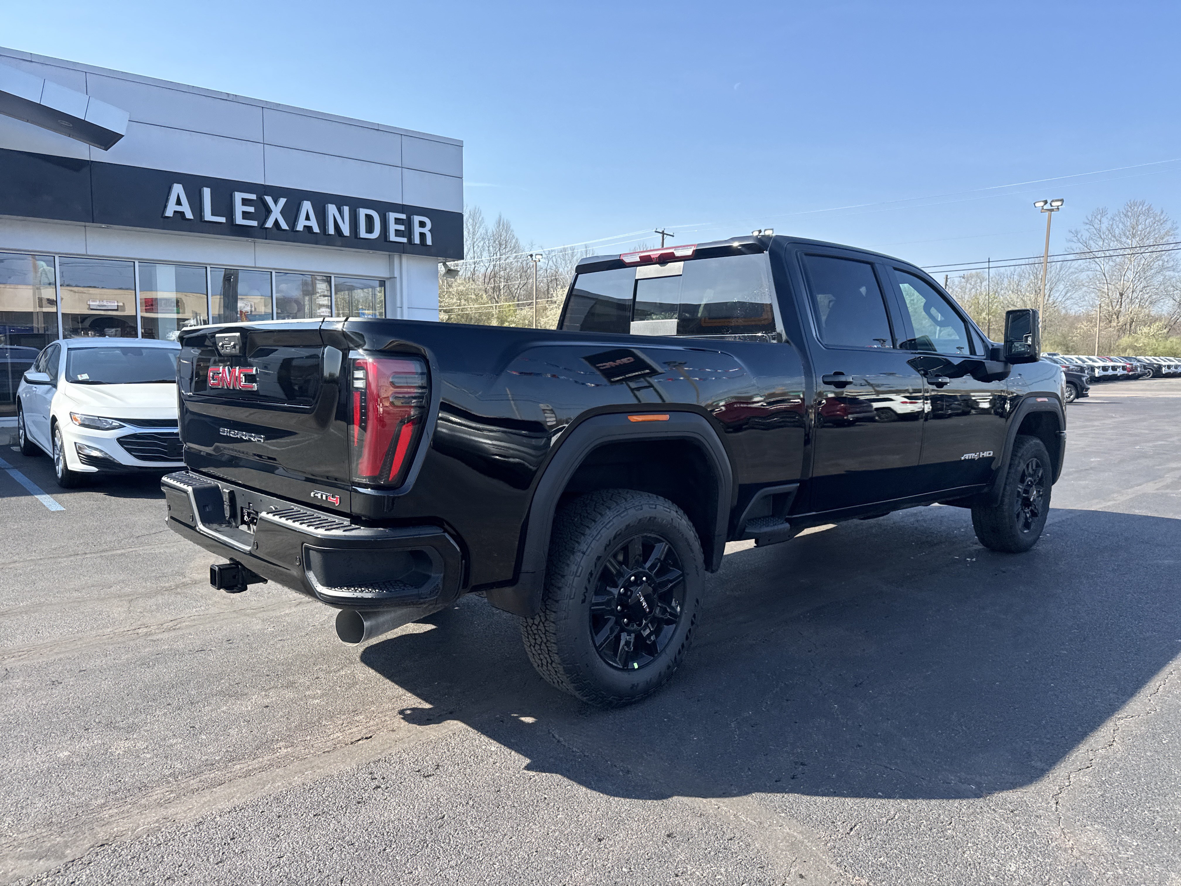 New 2026 GMC Sierra 2500 AT4 AWD/4WD image 3