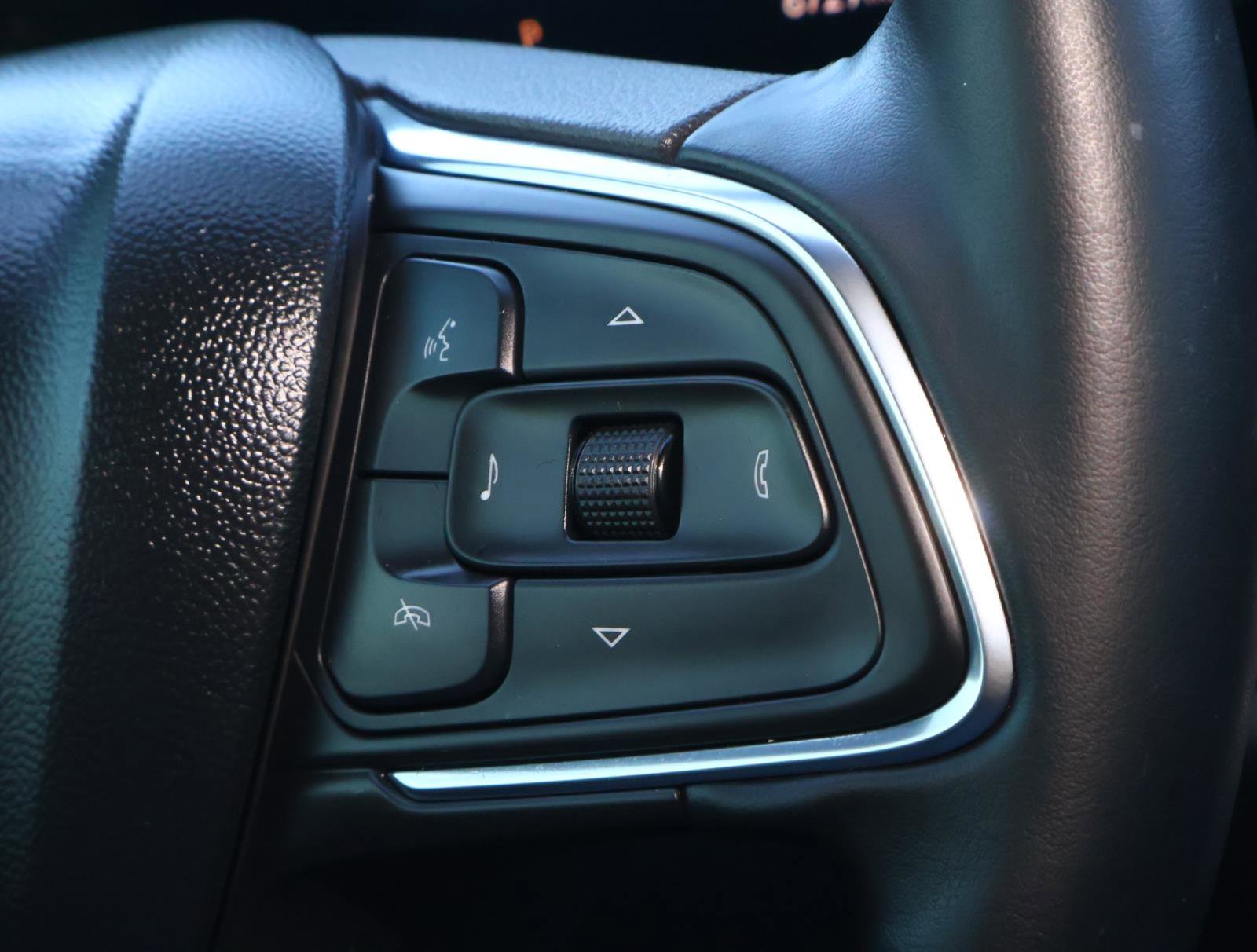 Used 2025 Buick Envista Avenir image 27