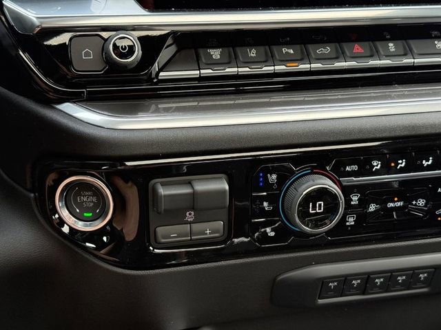 New 2026 Chevrolet Silverado 3500 High Country w/ High Country Premium Package AWD/4WD image 14