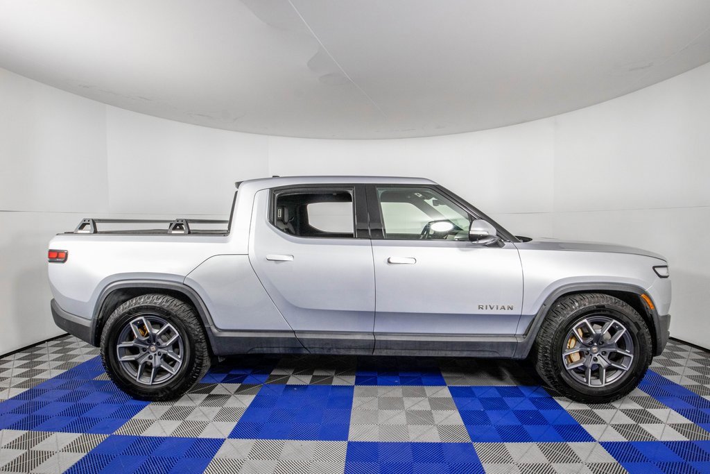 Used 2023 Rivian R1T Adventure image 4