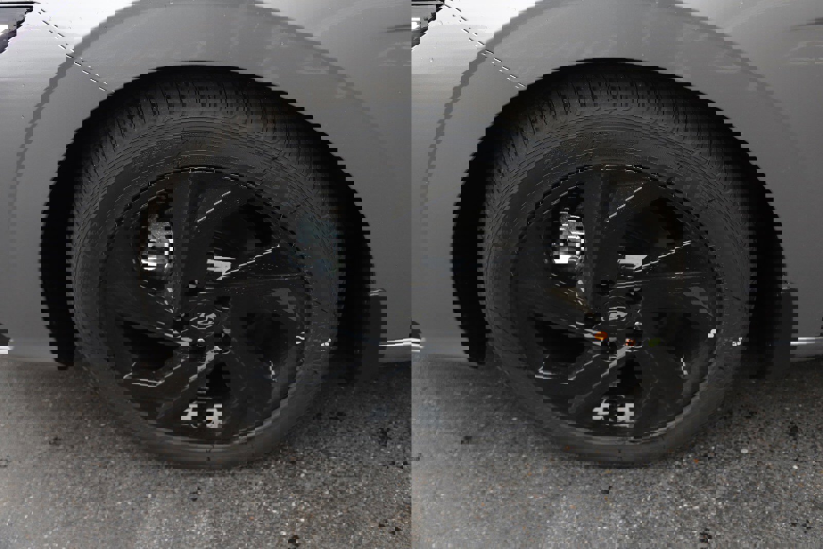 New 2026 Hyundai Elantra Sport image 9