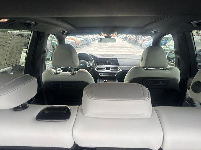 Used 2023 BMW X5 xDrive45e w/ M Sport Package image 44